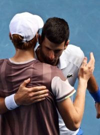 Jannik Sinner porazil Novaka Djokoviče v semifinále Australian Open