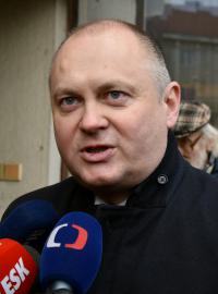 Michal Hašek na mimořádném sjezdu ČSSD.