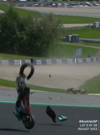 Valentino Rossi při Velké ceně Rakouska jen těsně unikl fatální srážce