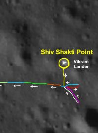 pohyb měsíčního vozítka indické mise Čandraján-3