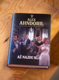 Mistři severské krimi známí píší pod novým pseudonymem Alex Ahndoril