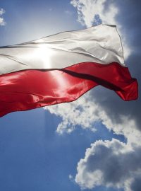 Polská vlajka (ilustrační foto)