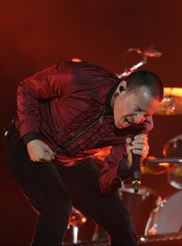 Hlavní zpěvák americké skupiny Linkin Park Chester Bennington 11. června v Praze při vystoupení na hudebním festivalu Aerodrome.