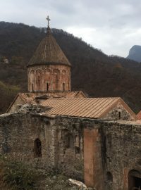 Klášter Dadivank je důležitým posvátným místem pro arménské křesťany
