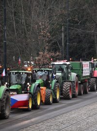 Do ulic v Praze podle odhadu Agrární komory vyjelo asi 700 traktorů a další techniky. Účastní se kolem 3500 lidí