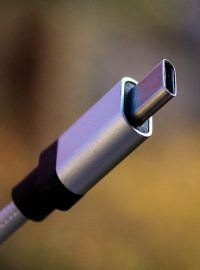 Konektor USB-C