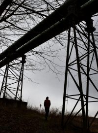 Krajina Karvinska je plná nejrůznějších trubek – většinou šlo o potrubí vedoucích vodu z vypírání uhlí do kalových rybníků.