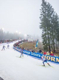 Počasí organizátorům ani závodníkům v Oberhofu nepřeje. Českým biatlonistům se sprint nevydařil