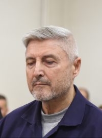 Okresní soud odročil rozhodnutí o případném propuštění hoteliéra Bohumíra Ďurička z vězení na neurčito.