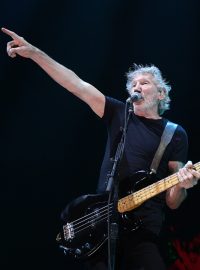 Britský hudebník Roger Waters na koncertě v pražské O2 areně.