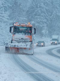 Energetici vyhlásili ve středu večer kvůli sněžení a silnému větru v okresech Jablonec nad Nisou, Semily a Děčín kalamitní stav