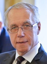 Předseda Národního akreditačního úřadu Stanislav Labík na konci dubna předčasně skončí ve funkci (na snímku z 19. července 2016)