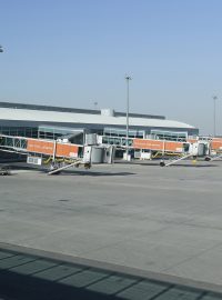 Prázdný terminál Letiště Václava Havla