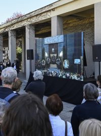 S Ivanem Havlem se rozloučily desítky lidí