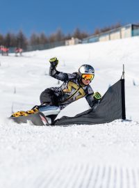 Lyžařka a snowboardistka Ester Ledecká na tréninku v olympijském Pekingu