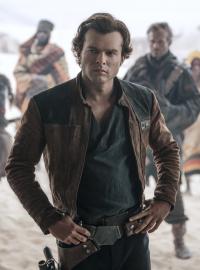 Alden Ehrenreich jako Han Solo ve snímku Solo: Star Wars Story