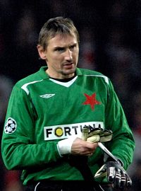 Smutní Stanislav Vlček (vlevo) a Martin Vaniak po výprasku na Arsenalu v roce 2007