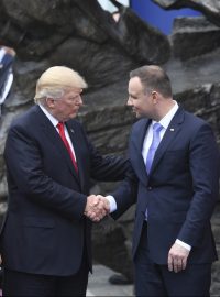 Americký prezident Donald Trump a jeho polský protějšek Andrzej Duda při prvním vzájemném setkání