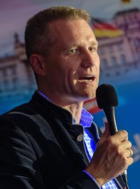 Německý poslanec českého původu Petr Bystroň protiimigrační Alternativy pro Německo (AfD)