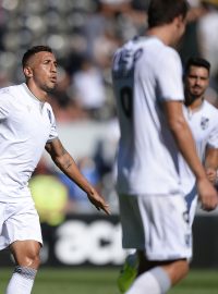 Hráči portugalského Guimaraes slaví gól v předkole Evropské ligy