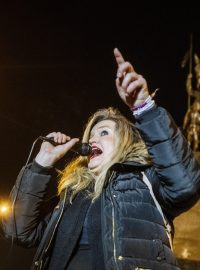 Jana Peterková na demonstraci proti protikoronavirovým opatřením 1. ledna 2021