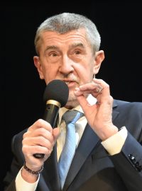 Andrej Babiš na předvolebním mítinku