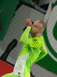 Václav Černý se za Wolfsburg trefil v soutěžím utkání poprvé