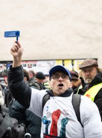 Protestní stávka odborů proti krokům vlády