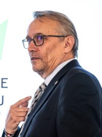 Ministr Martin Dvořák (STAN)