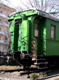 Opancéřovaný vlak, který stojí před Stalinovým muzeem v gruzínském Gori