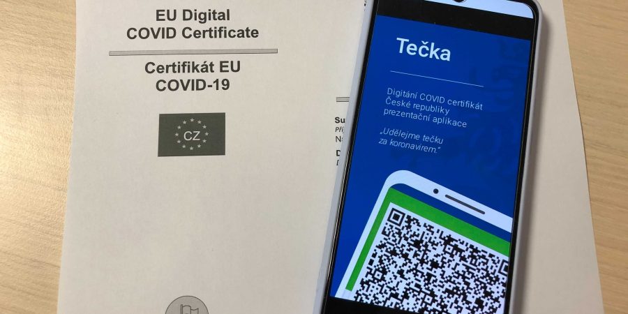 V Evropské unii začaly platit covidové certifikáty. Češi si je můžou stáhnout přes aplikaci Tečka | iROZHLAS - spolehlivé zprávy